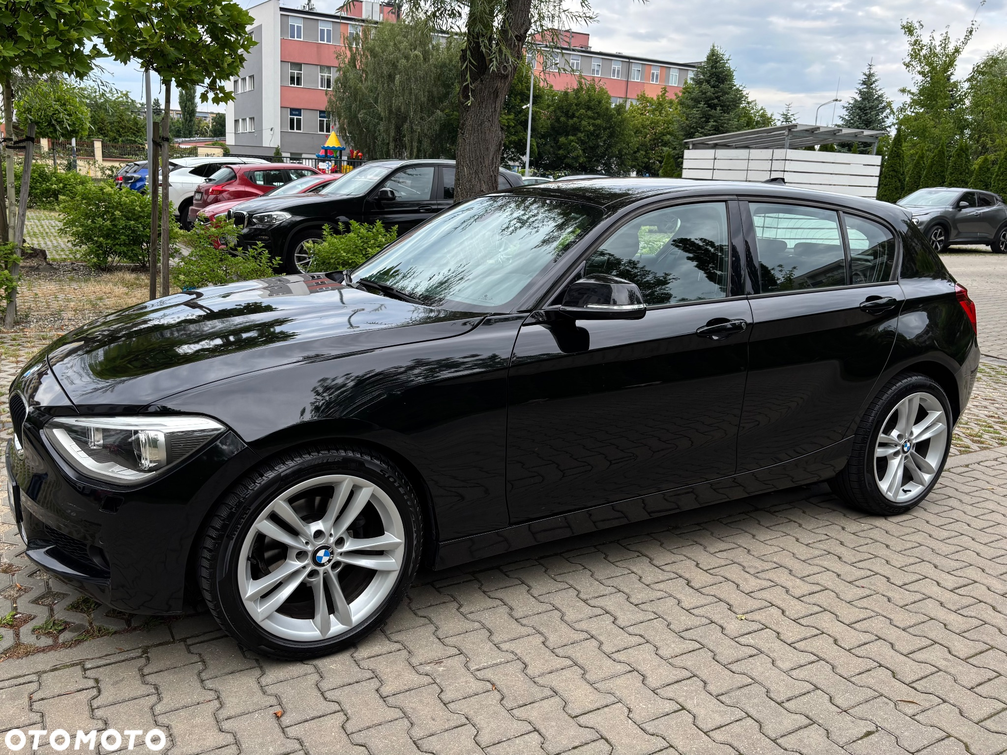 BMW Seria 1 - 2