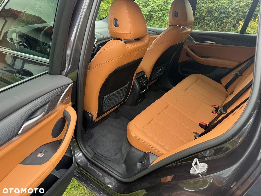 BMW X3 xDrive30i xLine - 8