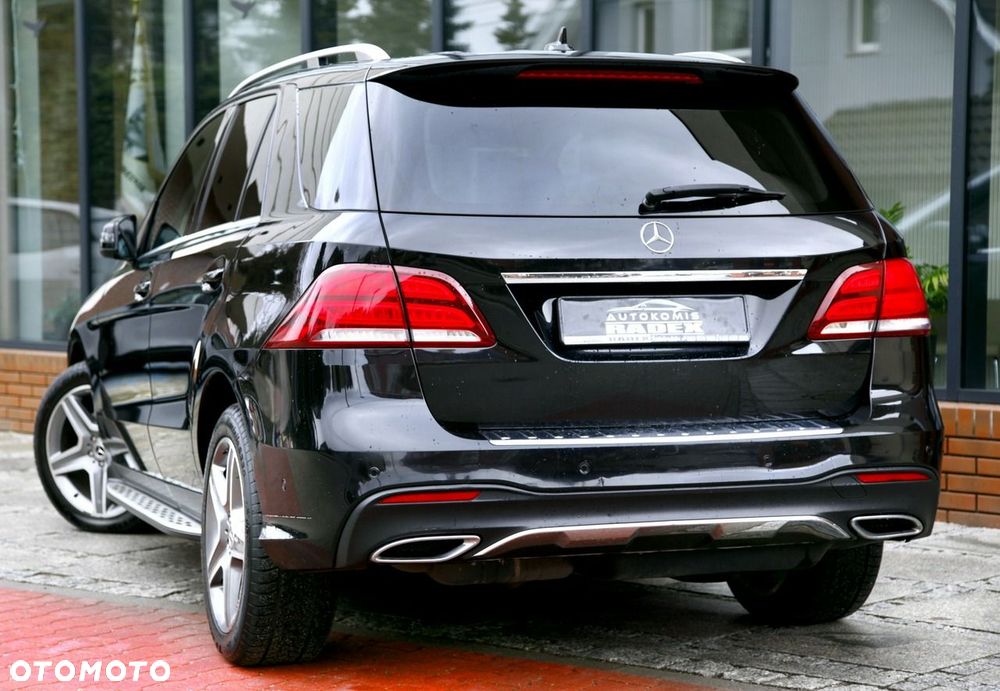 Mercedes-Benz GLE - 19