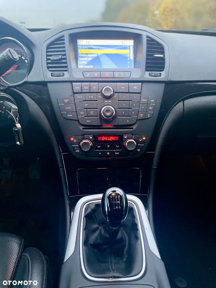 Opel Insignia 2.0 T Cosmo 4x4 - 13