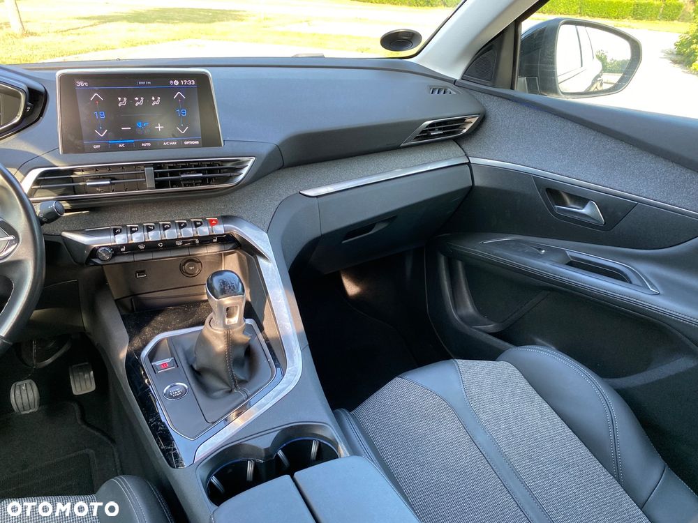 Peugeot 3008 BlueHDi 130 Stop & Start Allure Business-Paket - 38