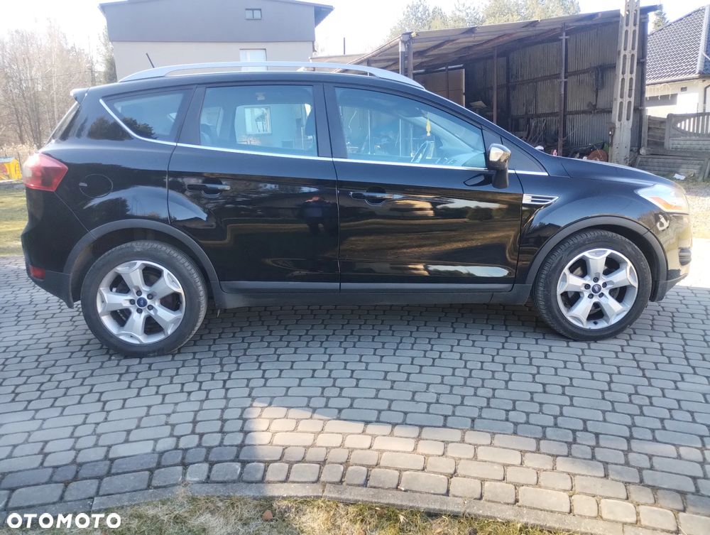 Ford Kuga 2.0 TDCi 4x4 Titanium - 13