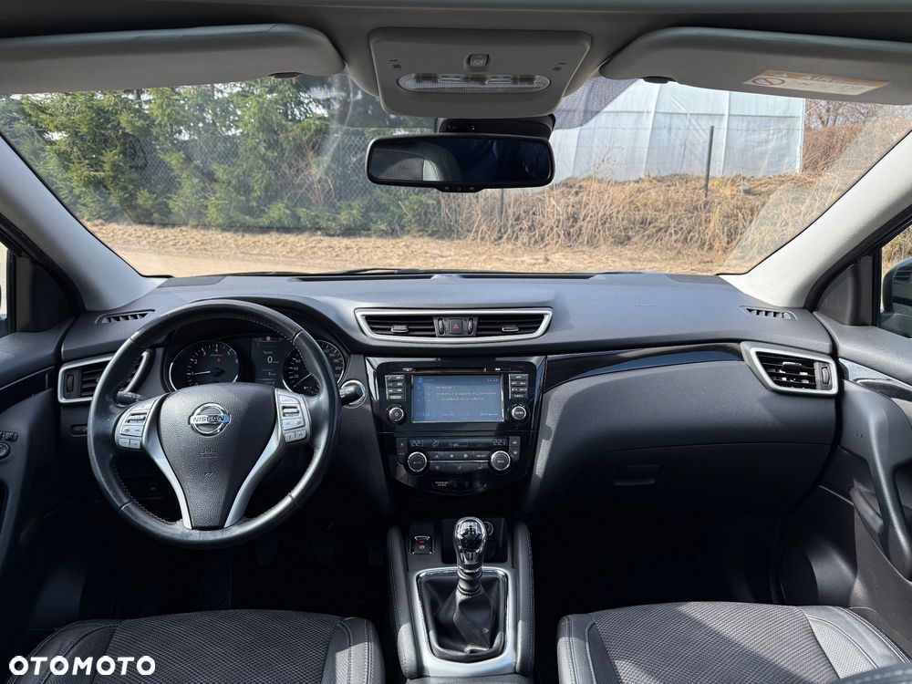 Nissan Qashqai - 2