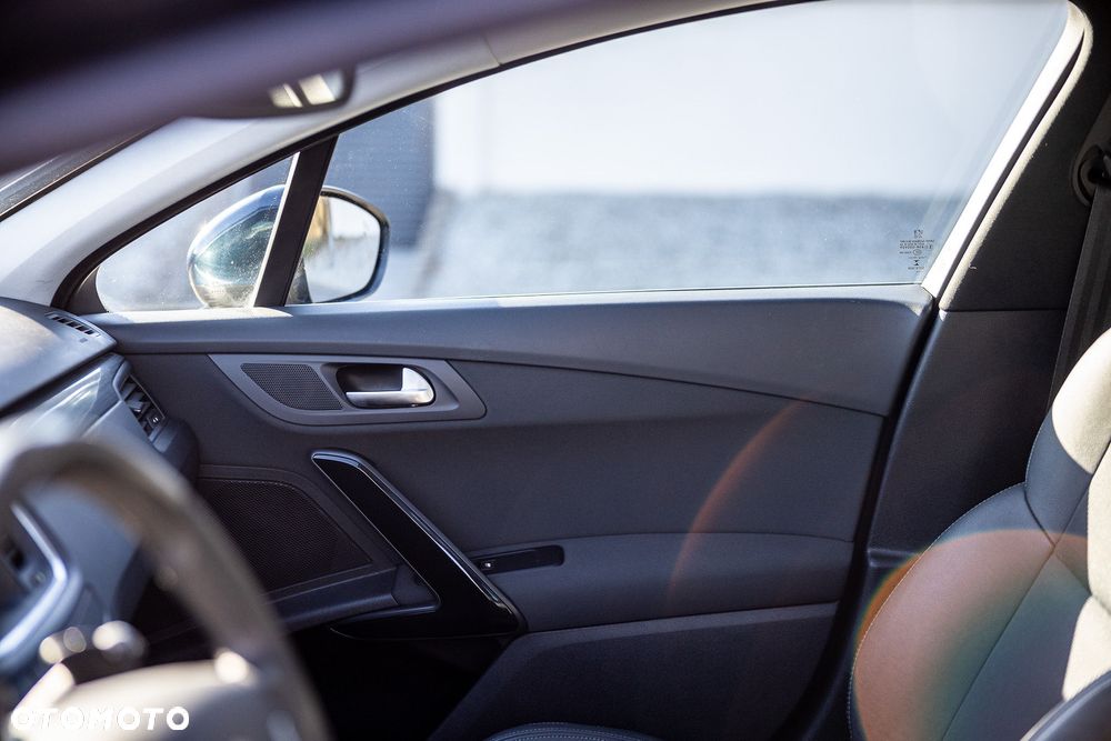 Peugeot 508 BlueHDi 180 EAT6 Stop&Start Allure - 17