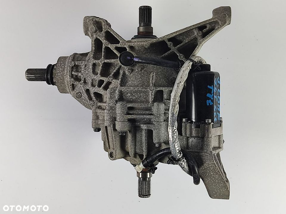 JEEP COMPASS 1.4T od 2017 roku . Most Dyfer Reduktor Tył - 1