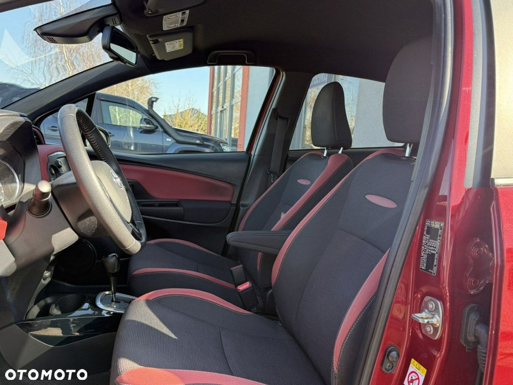Toyota Yaris - 20