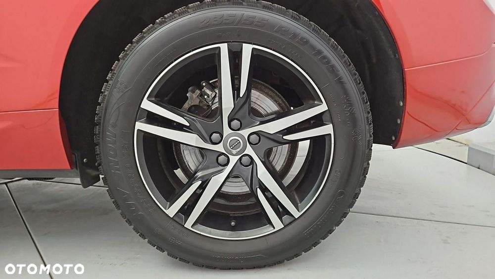 Volvo XC 60 B4 B R-Design - 25