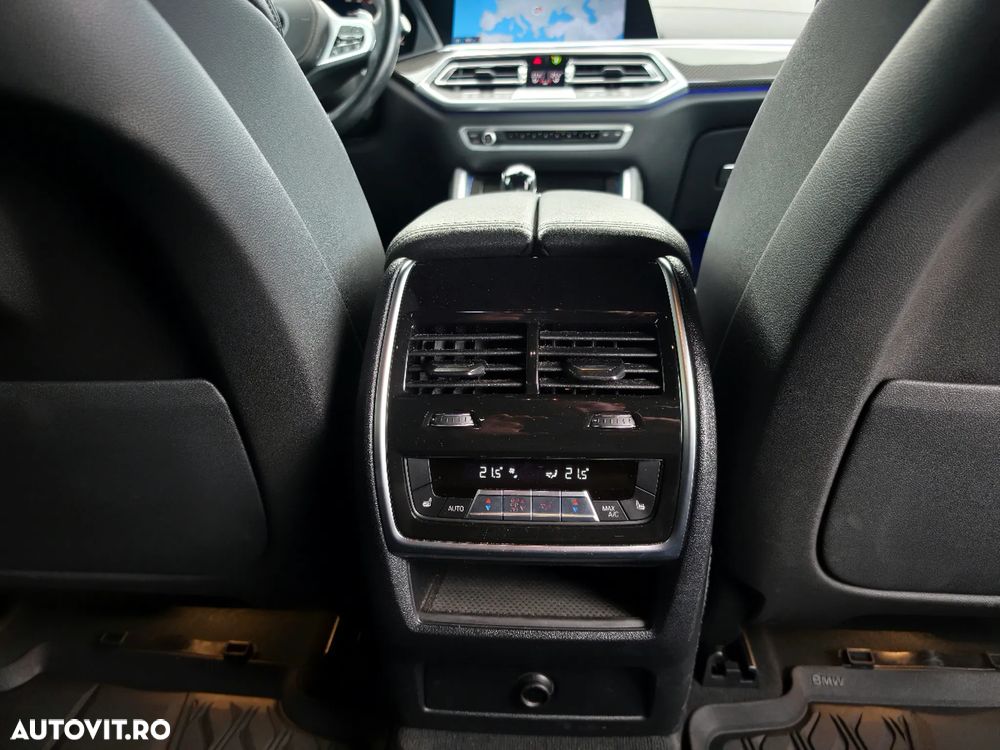 BMW X6 xDrive40i - 23