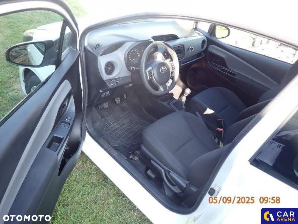 Toyota Yaris 1.5 Active - 15