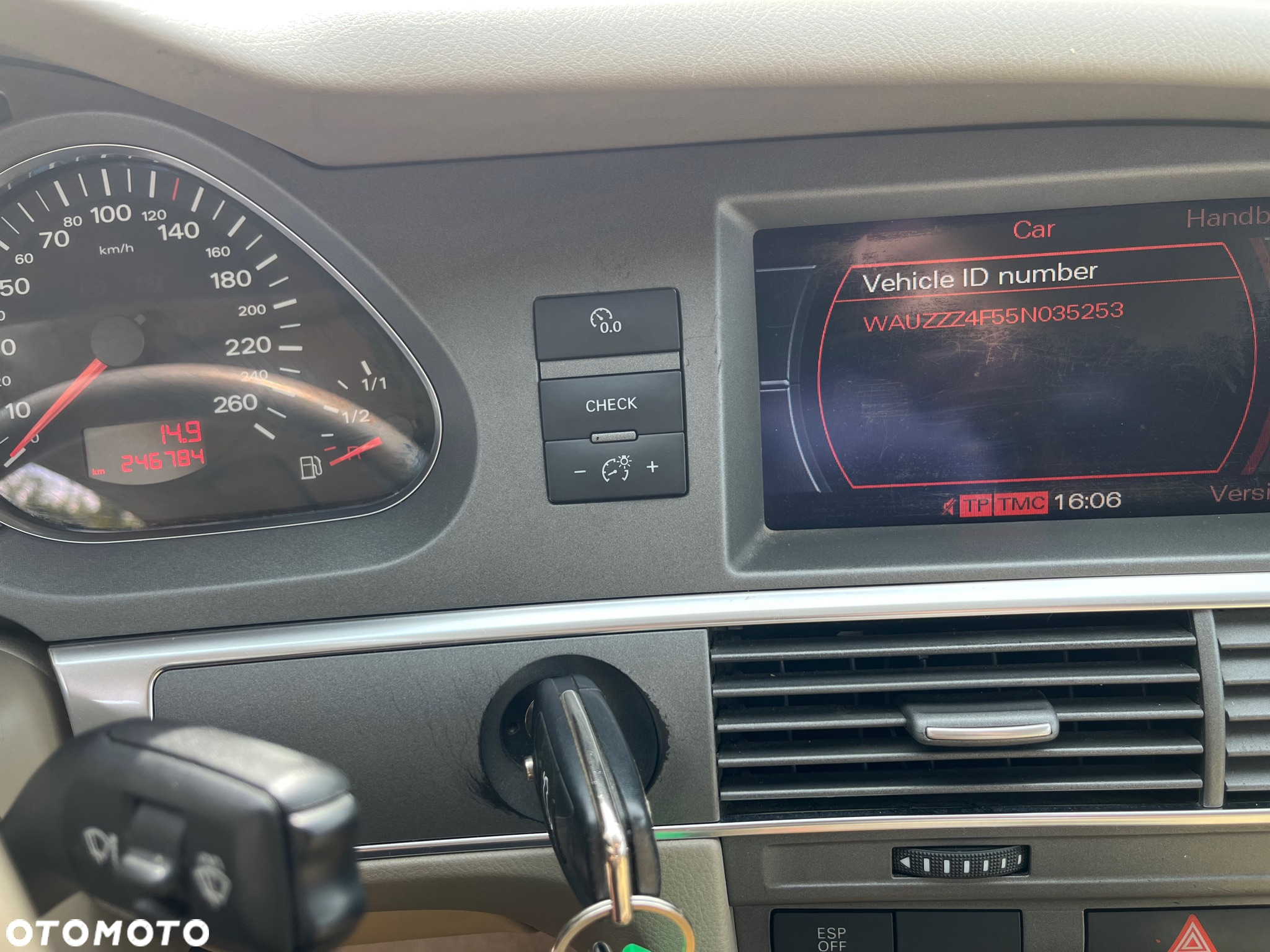 Audi A6 2.4 Multitronic - 28