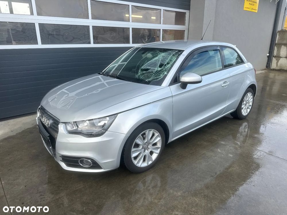 Audi A1 3-drzwiowe 1.2 TFSI Ambition - 4