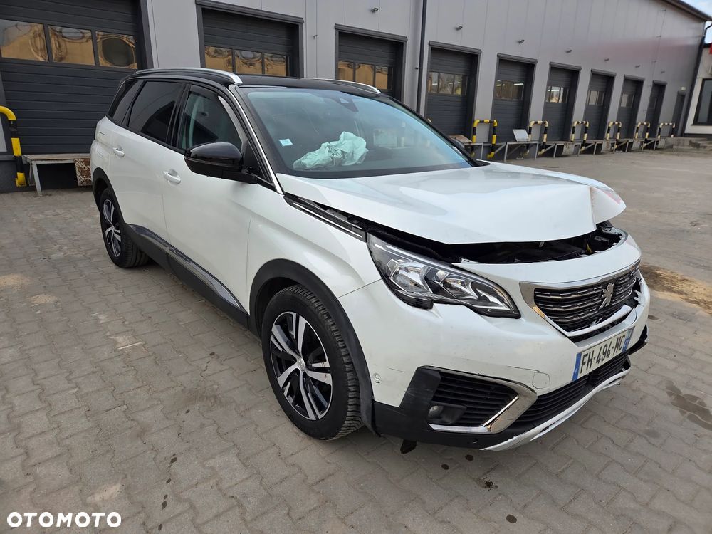 Peugeot 5008 PureTech 130 EAT8 Stop & Start Allure - 2
