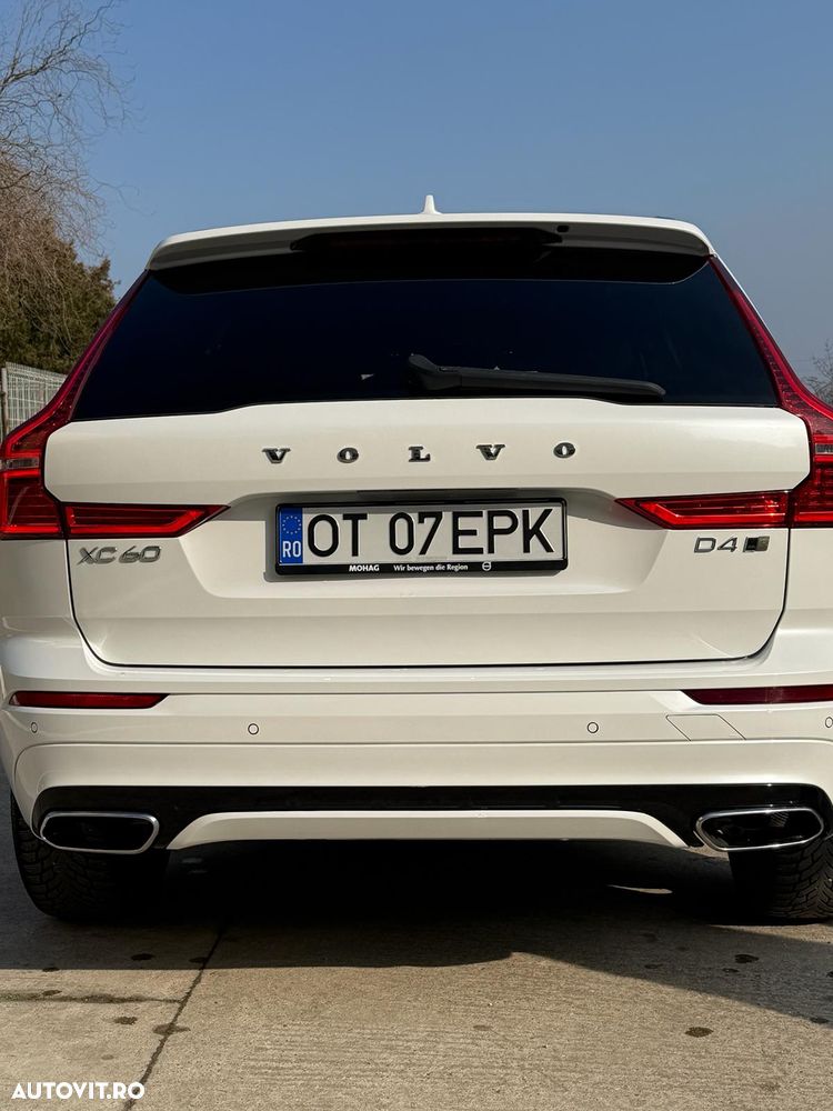 Volvo XC 60 D4 AWD Geartronic RDesign - 4