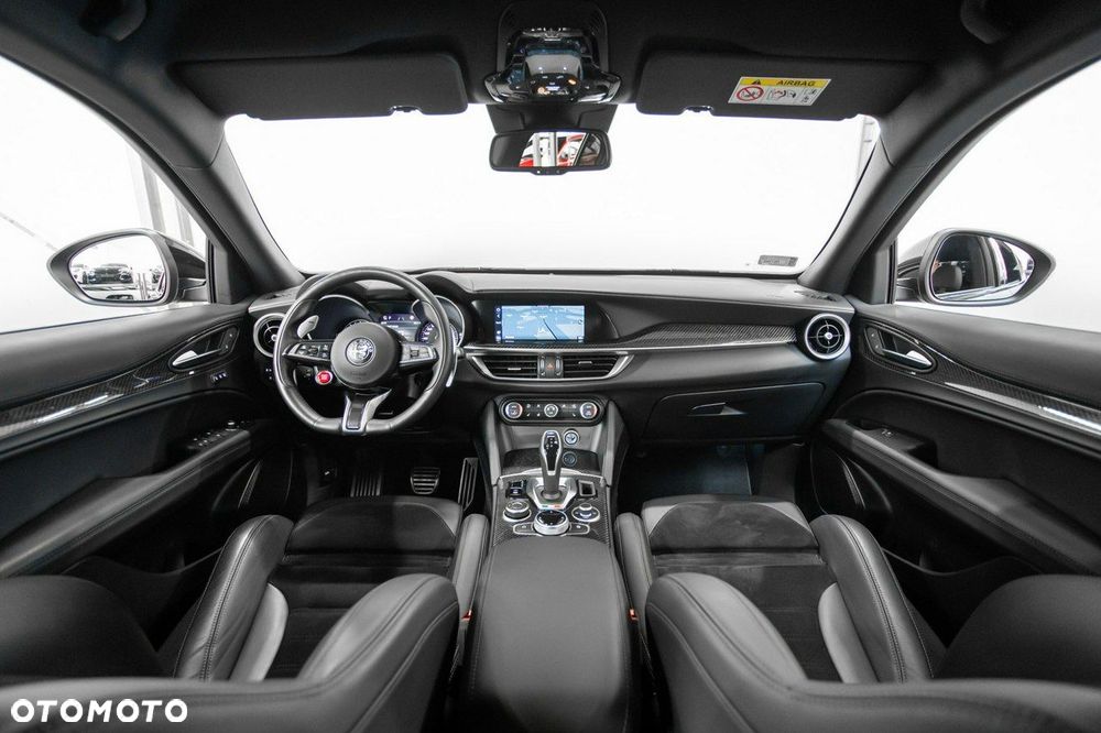 Alfa Romeo Stelvio 2.9 V6 Bi-Turbo Quadrifoglio Q4 - 20