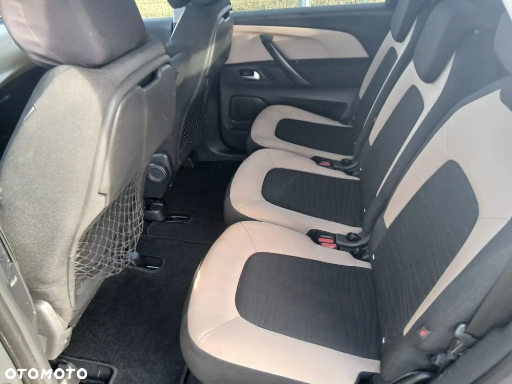 Citroën C4 Picasso - 12