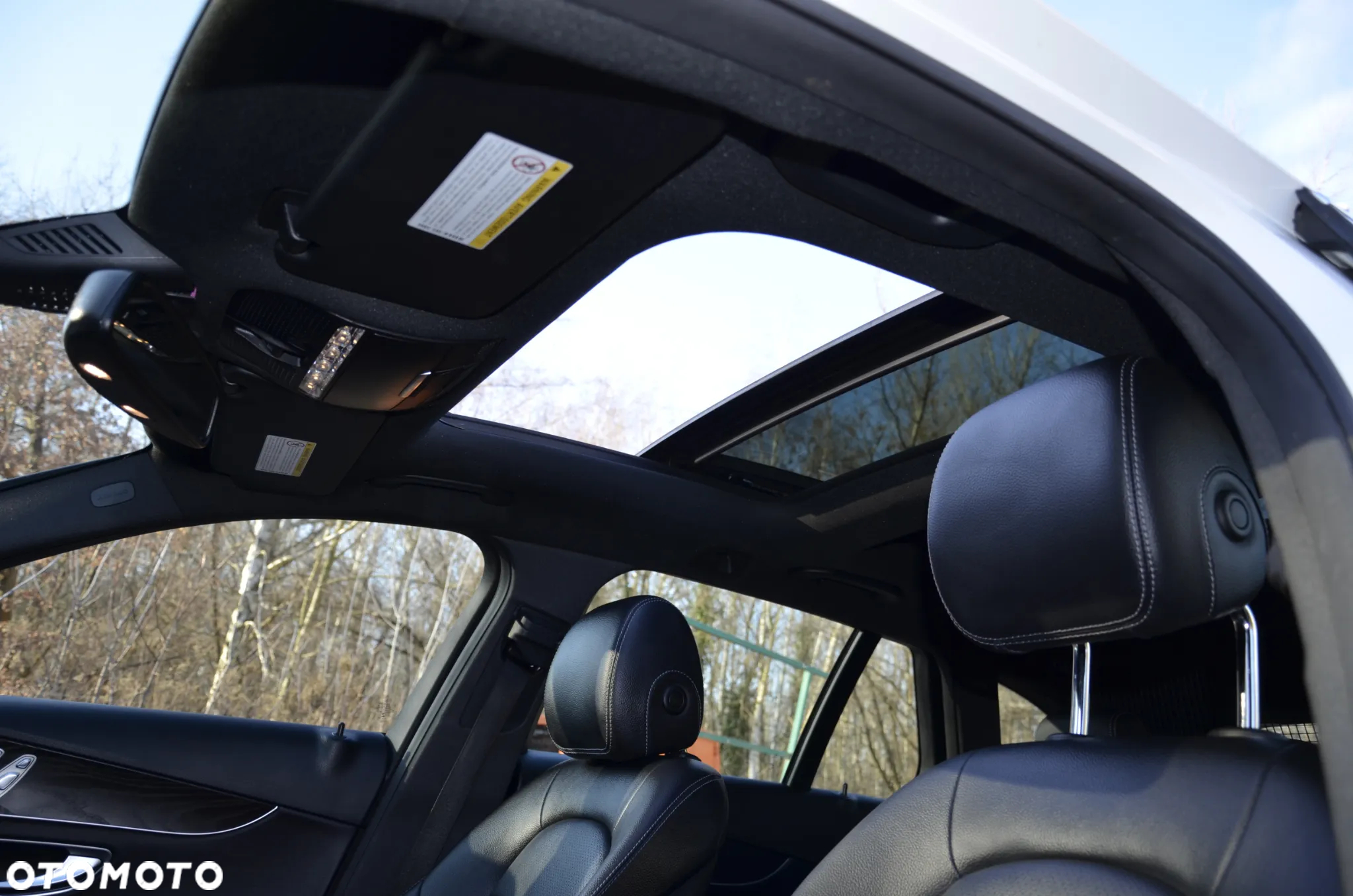 Mercedes-Benz Klasa C 300 9G-TRONIC - 29