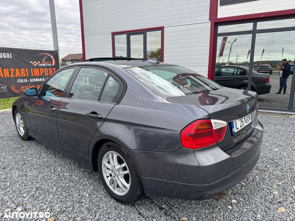 BMW Seria 3 320d DPF Touring Blue Performance Edition Fleet Sport - 5