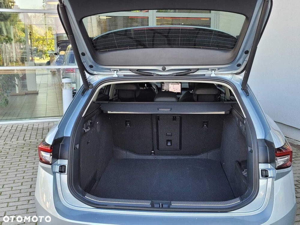 Skoda Superb 2.0 TDI SCR 4x4 L&K DSG - 11