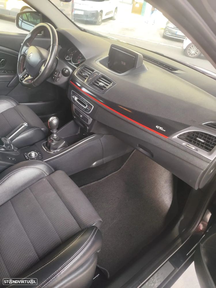 Renault Mégane Sport Tourer 1.5 dCi GT Line SS - 5