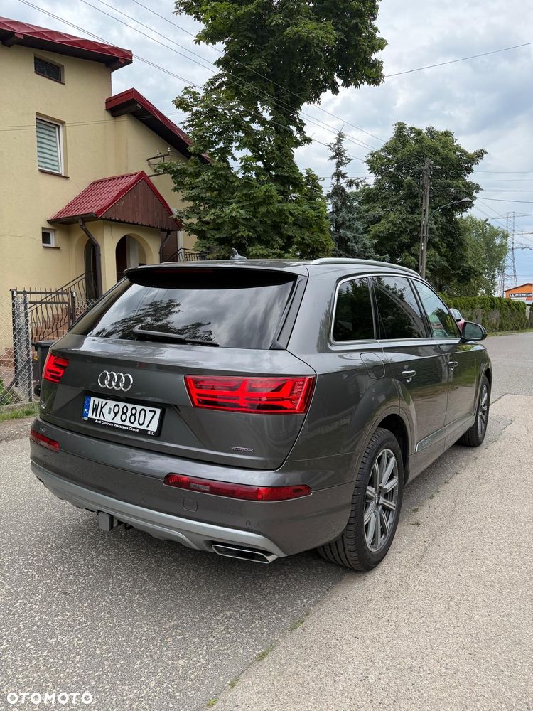 Audi Q7 - 4