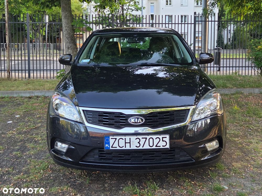 Kia Ceed 1.4 L - 2