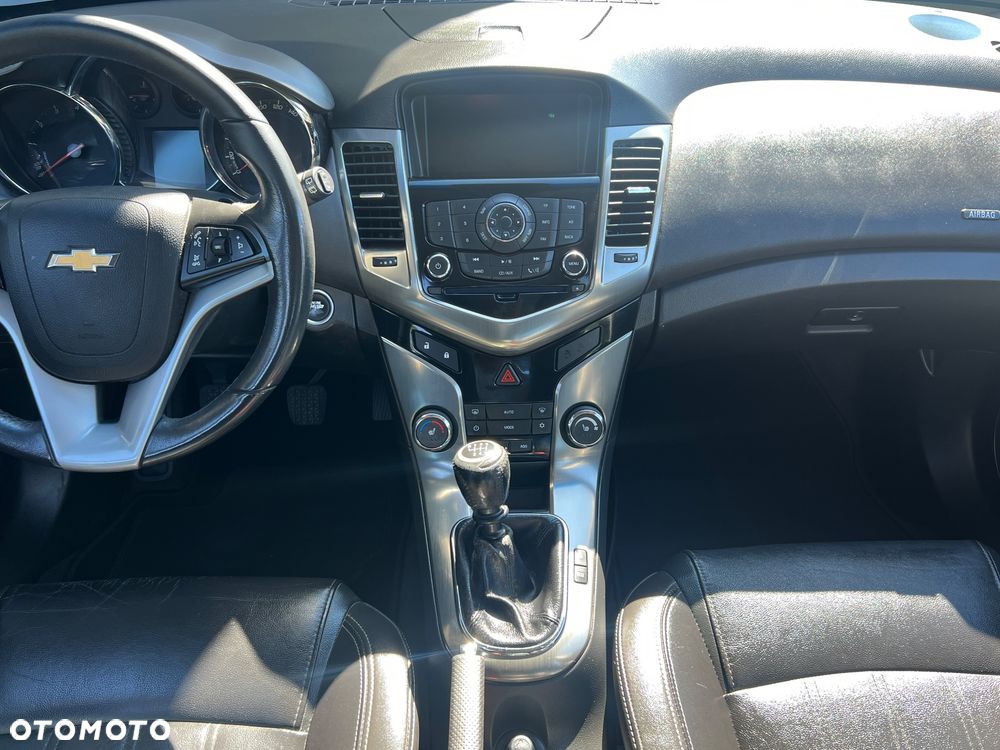 Chevrolet Cruze 1.4T LTZ - 5