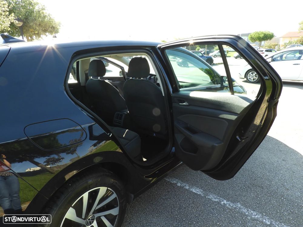 VW Golf 1.4 TSI e-Hybrid DSG - 19