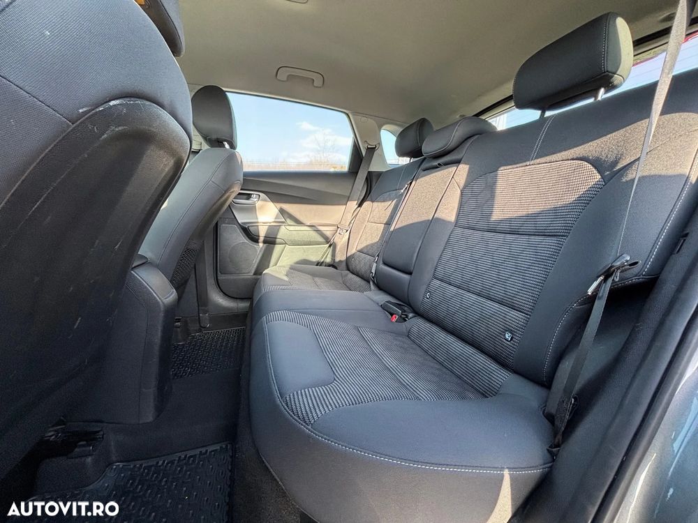 Kia Niro 1.6 GDI PHEV 2WD Aut. Vision - 5
