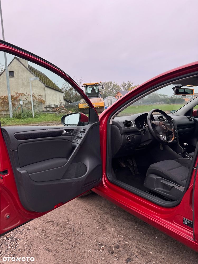 Volkswagen Golf 1.6 TDI Sound - 11