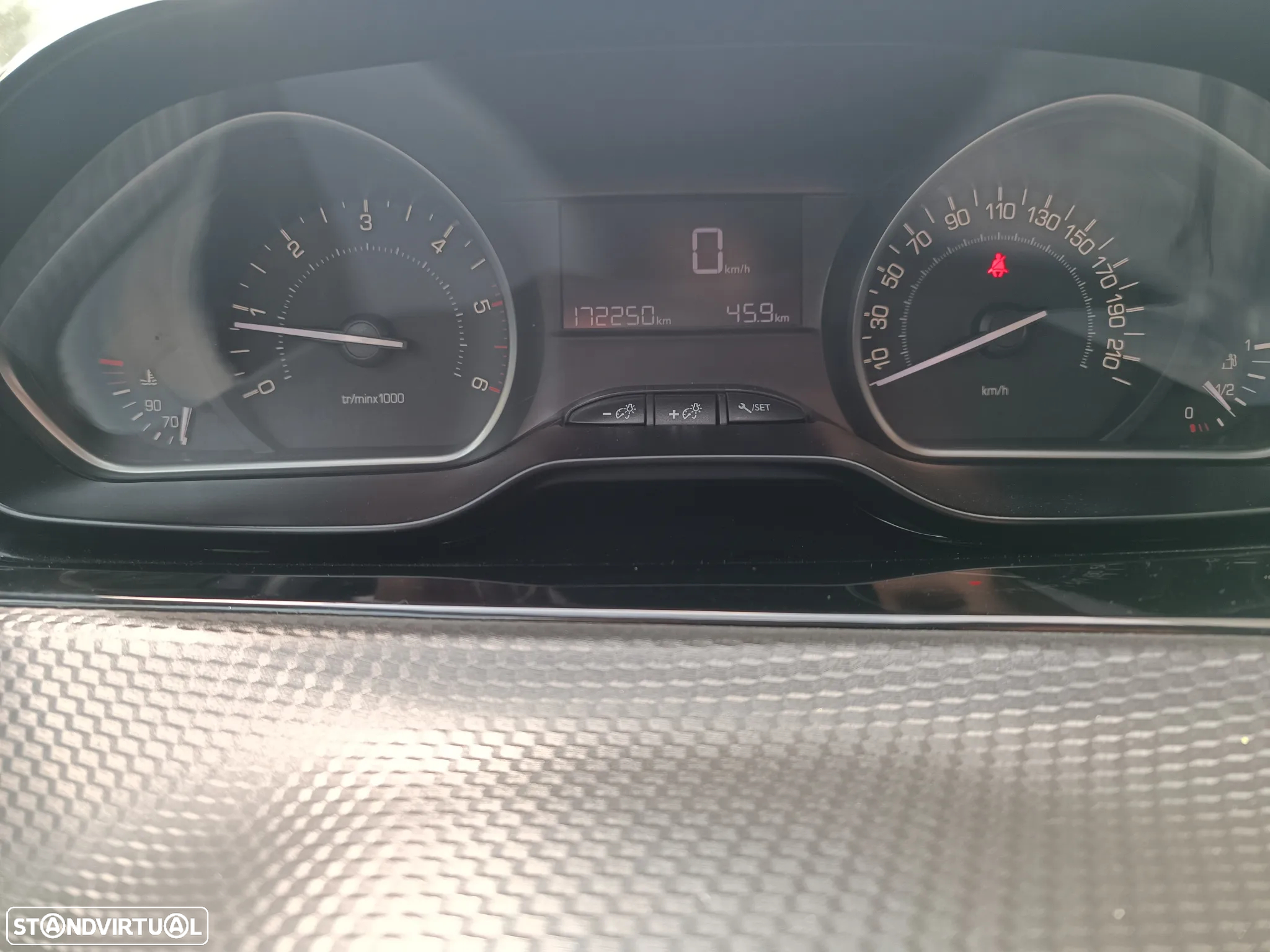 Peugeot 208 1.5 BlueHDi Active - 7