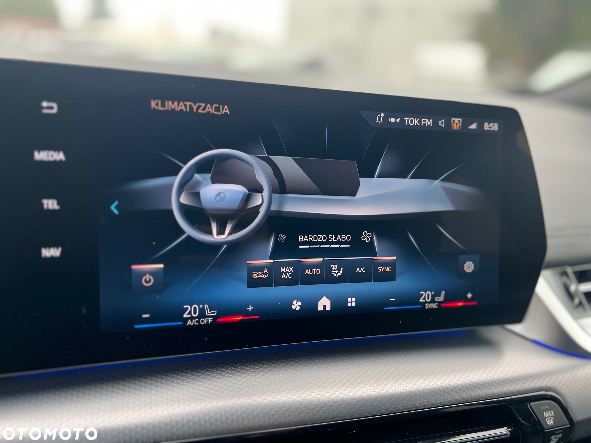 BMW Seria 2 218i Active Tourer - 21