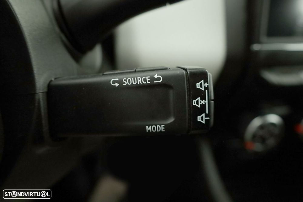 Renault Clio 1.0 TCe Limited - 18