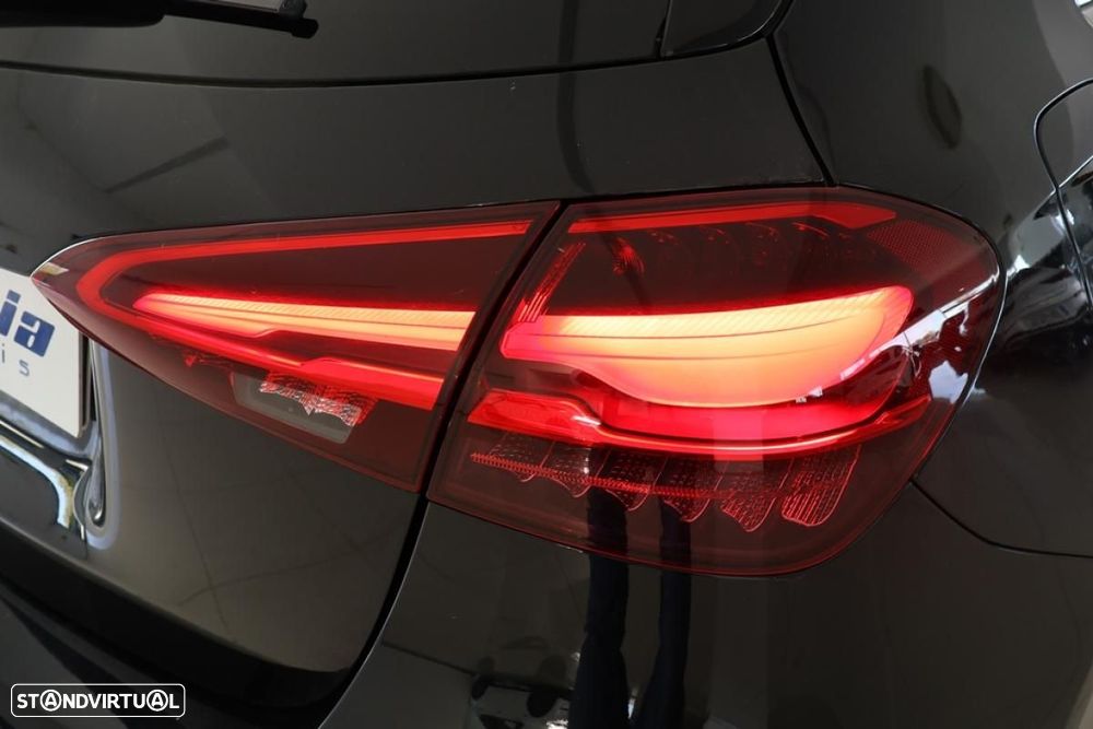 Mercedes-Benz A 250 e 8G-DCT AMG Line Advanced Plus - 14