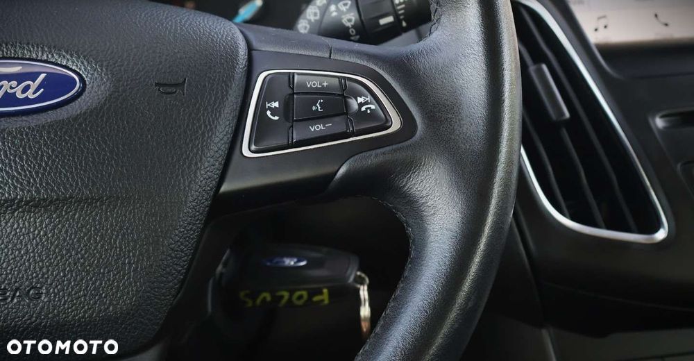 Ford Focus - 26