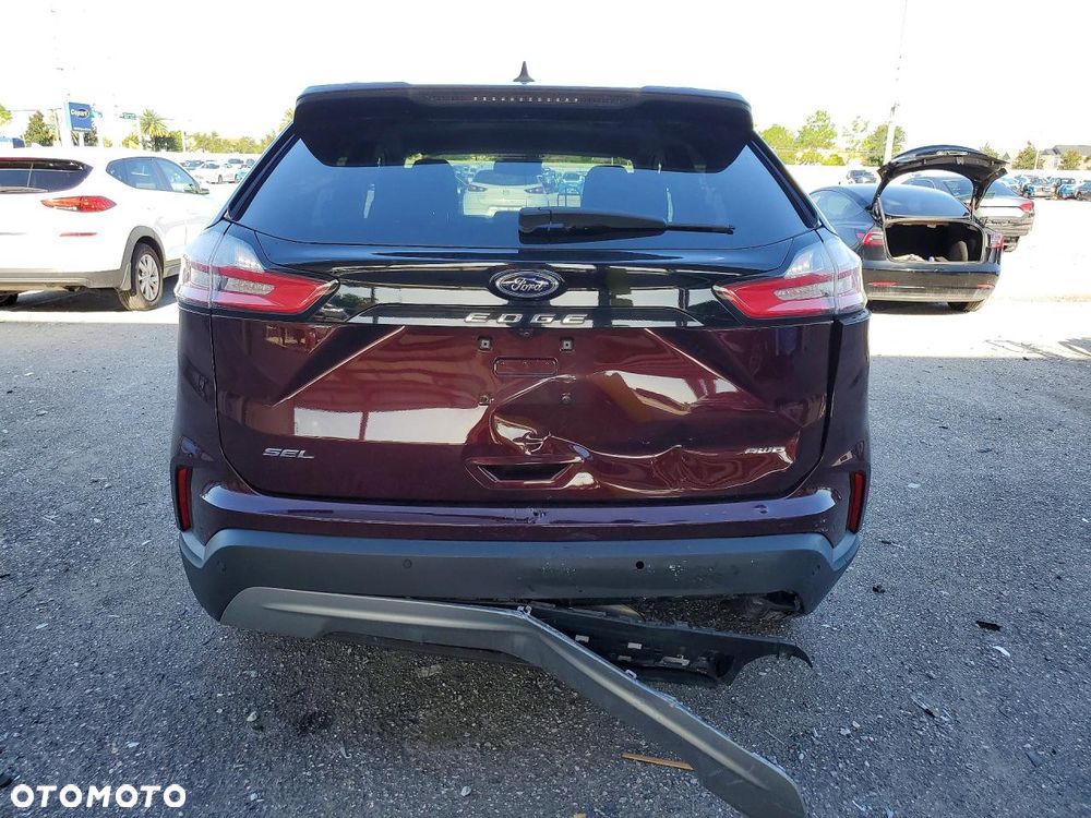 Ford Edge - 6
