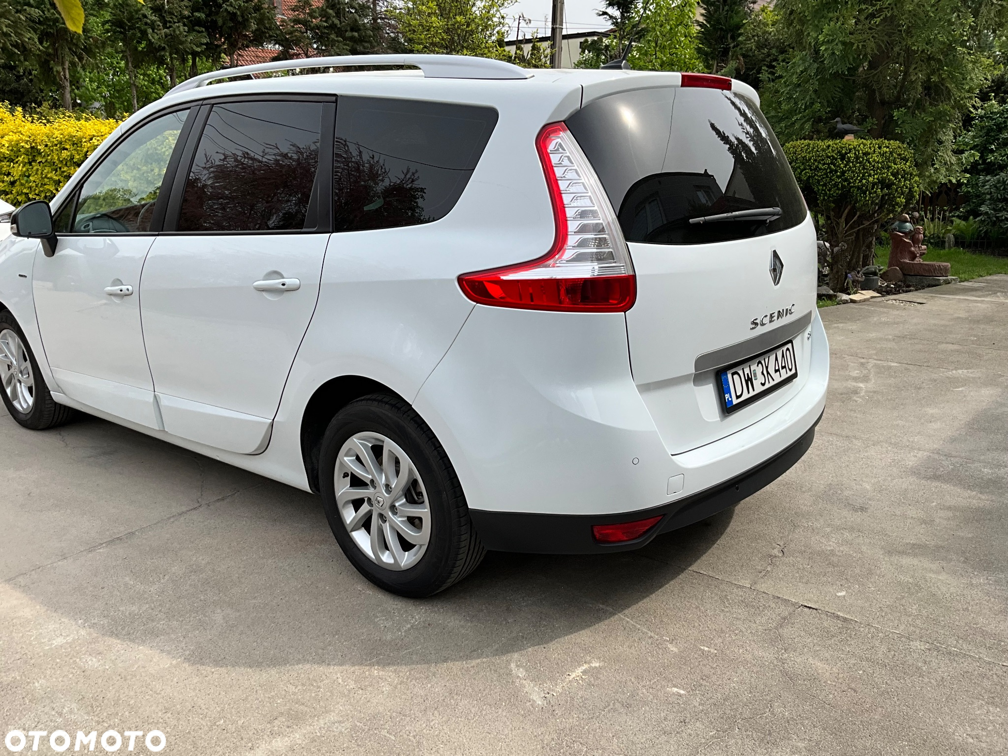 Renault Scenic 1.5 dCi Limited - 9