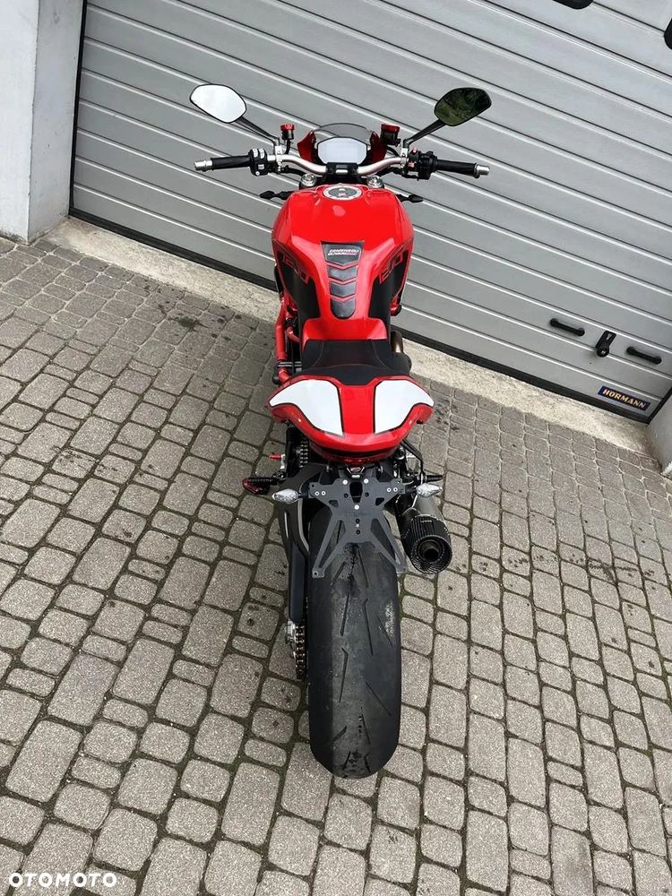 Ducati Monster - 4