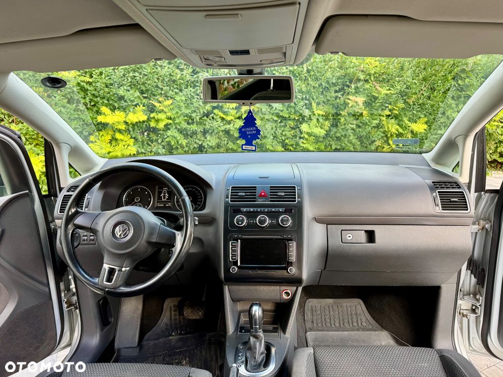 Volkswagen Touran 1.6 TDI DPF Trendline DSG - 8