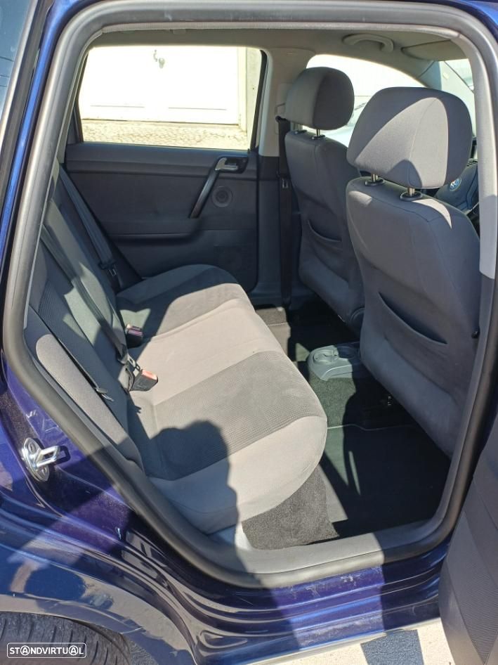 VW Polo 1.4 TDi Confortline - 14