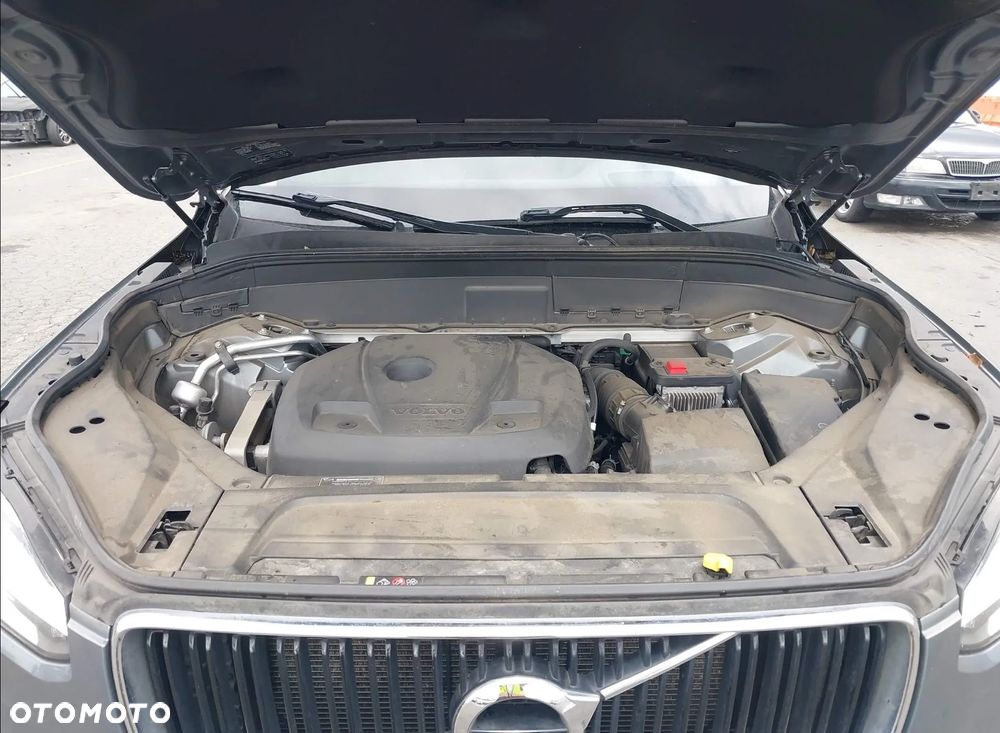 Volvo XC 90 T6 AWD Momentum 7os - 12