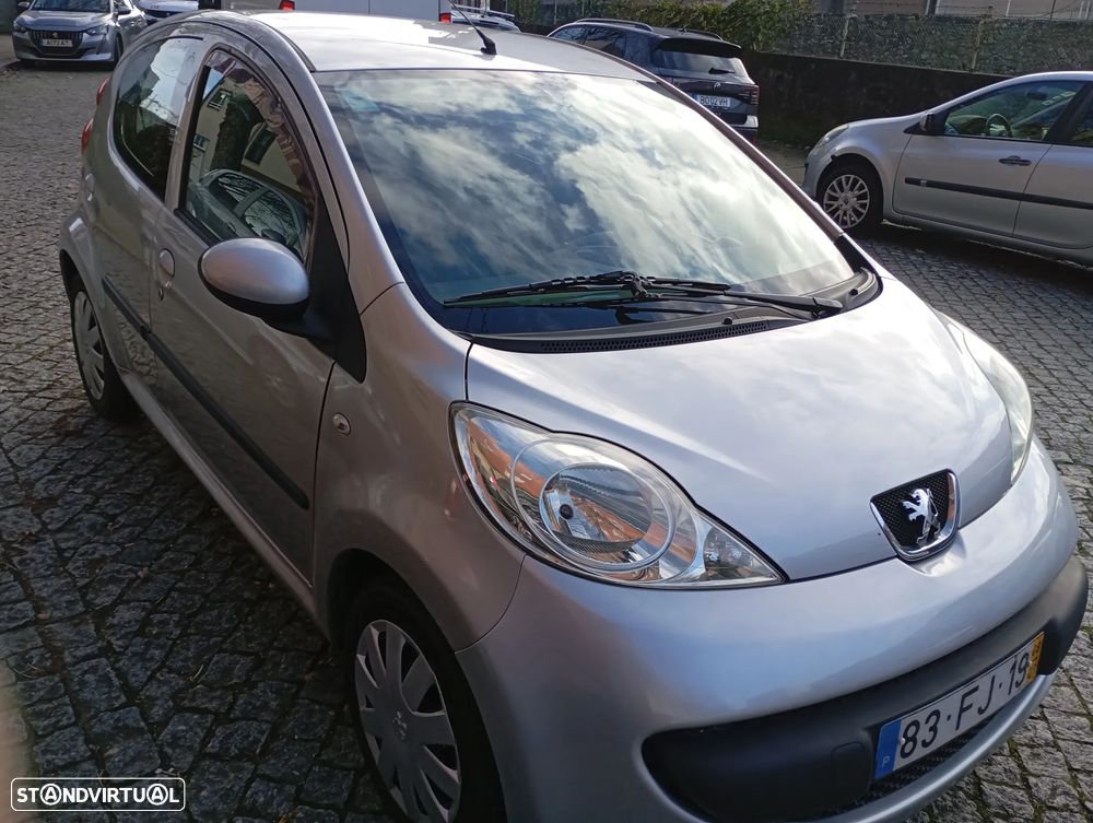 Peugeot 107 1.0 Black&Silver - 8