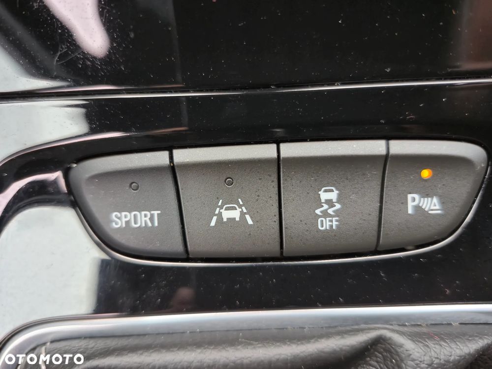 Opel Astra 1.4 Turbo Dynamic - 16