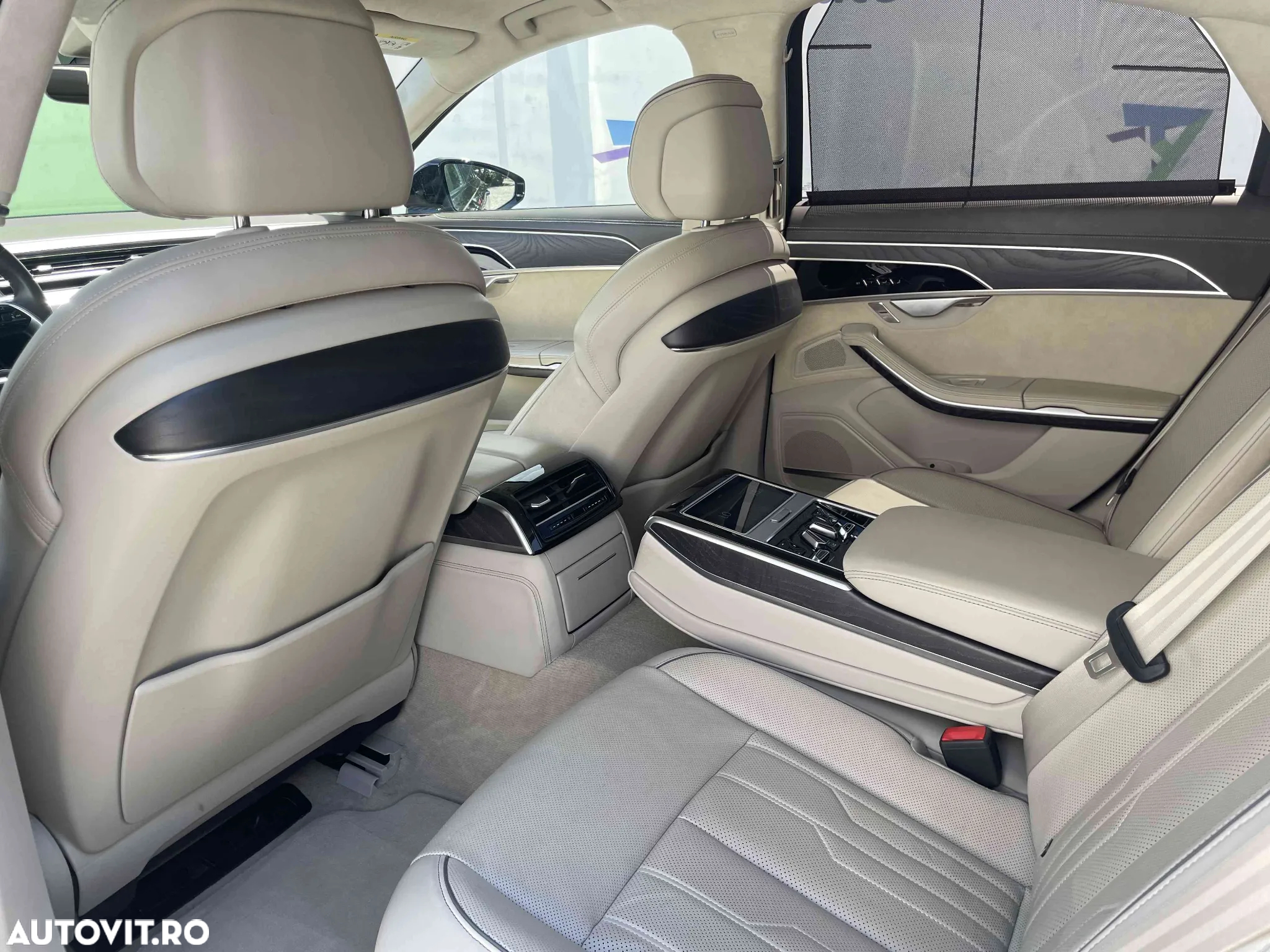 Audi A8 - 15