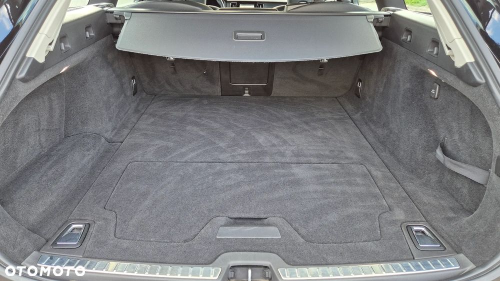 Volvo V90 Cross Country B4 D AWD Pro - 31