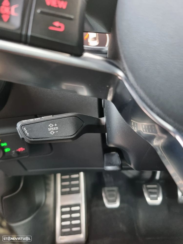 Audi TT Coupé 2.0 TDI S-line - 14