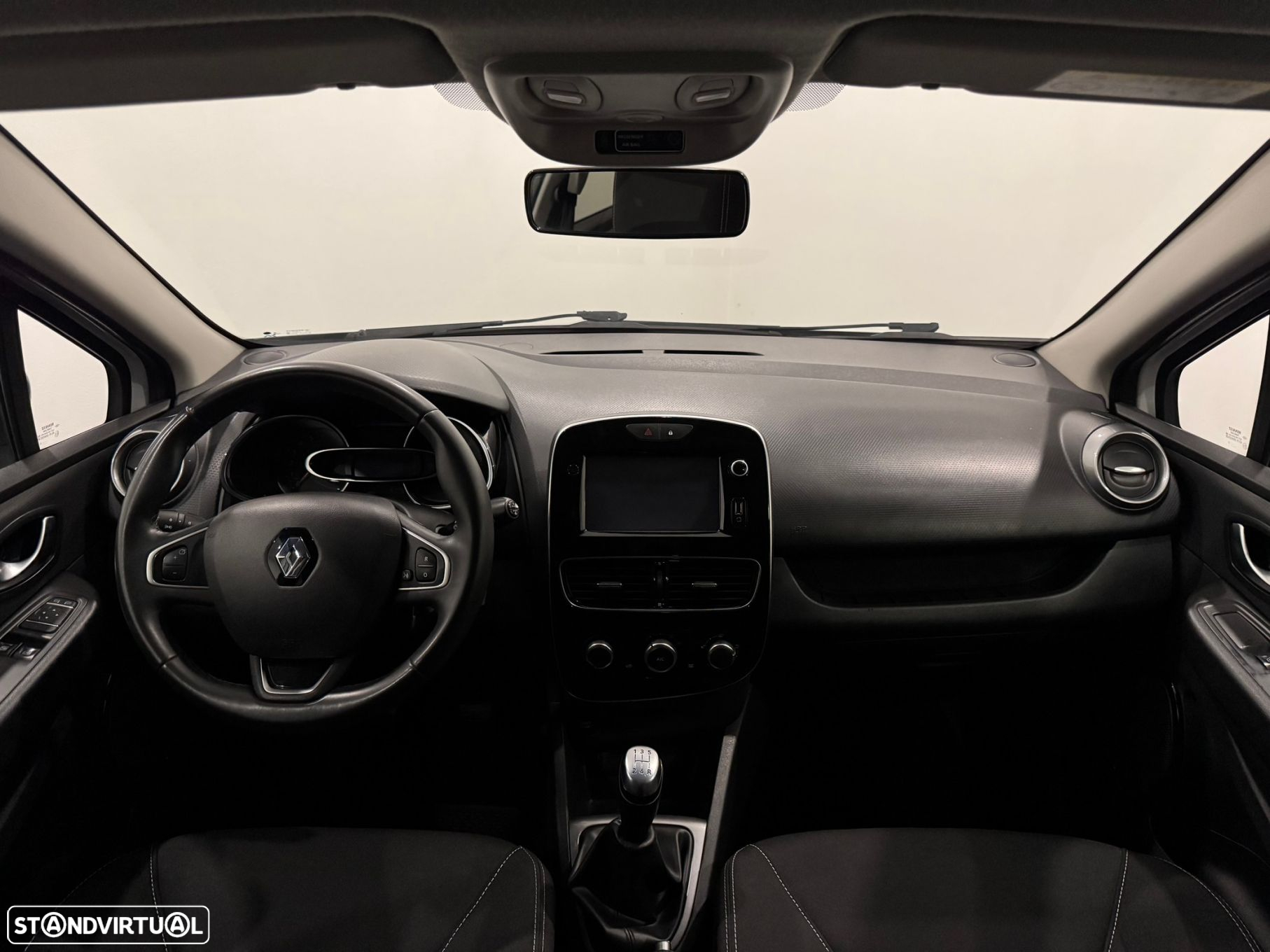 Renault Clio Sport Tourer 0.9 TCe Limited - 30