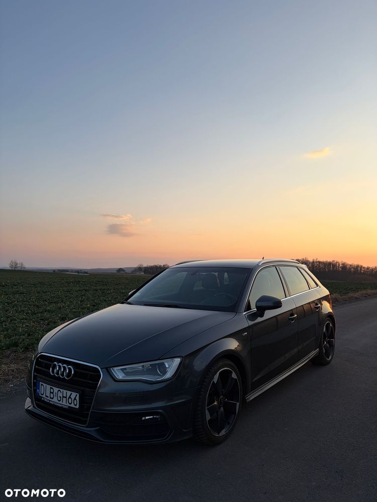 Audi A3 Sportback 2.0 TDI (clean diesel) S line Sportpaket - 2