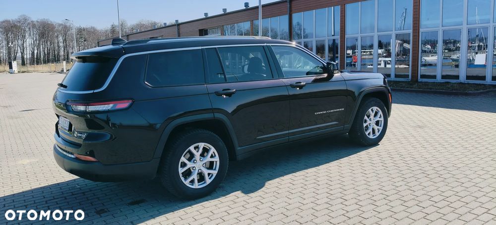 Jeep Grand Cherokee - 18