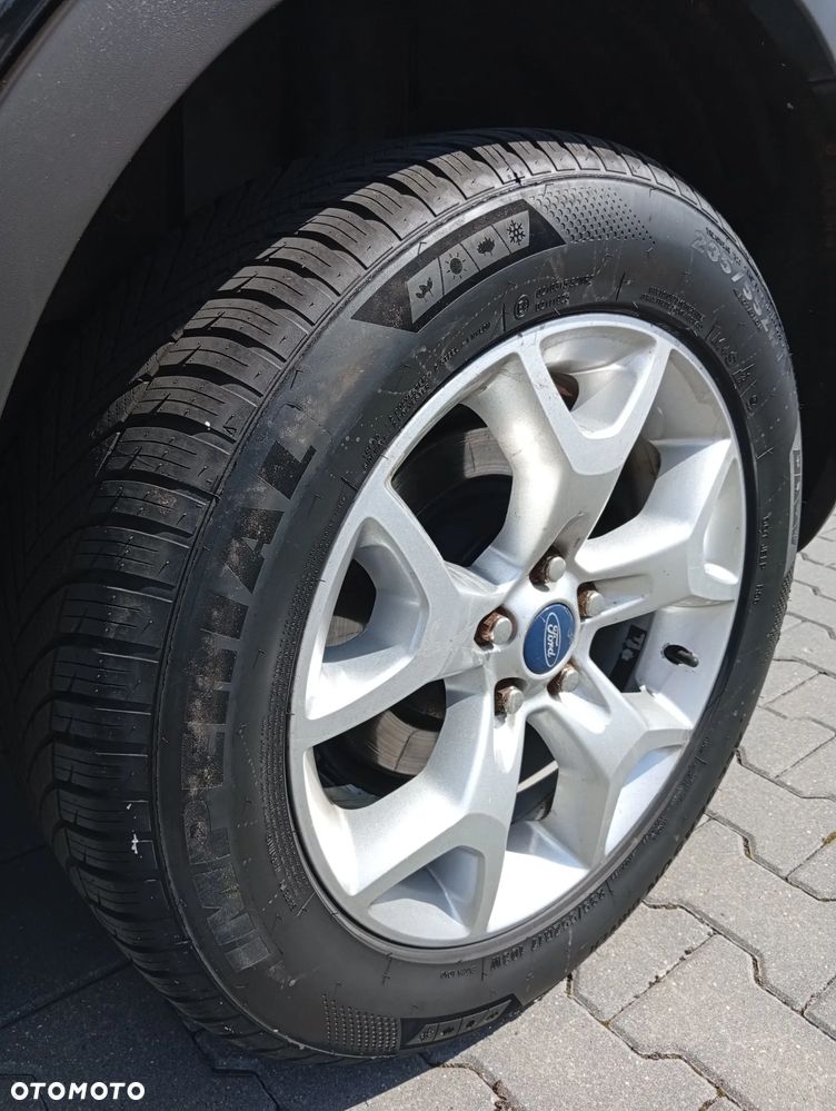 Ford Kuga - 5