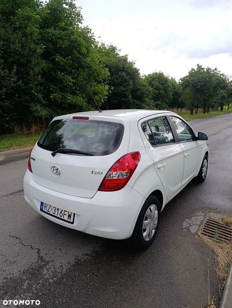 Hyundai i20 1.2 Comfort - 4